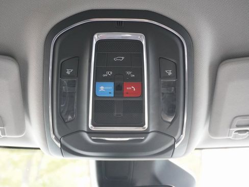 Used 2023 Jeep Grand Cherokee L Limited image 20