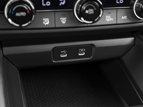 Certified 2025 Honda Accord SE image 37