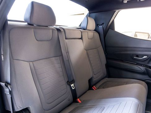 Used 2024 Hyundai Santa Cruz SEL image 24