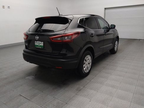 Used 2020 Nissan Rogue Sport S image 9