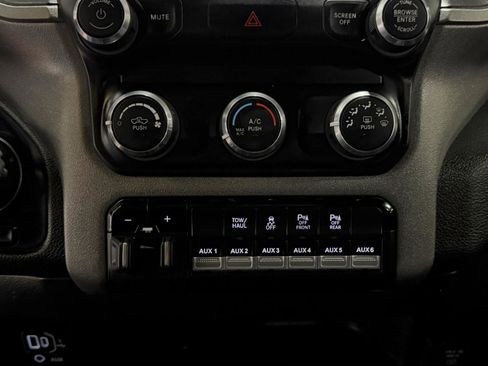 Used 2022 RAM 2500 Tradesman AWD/4WD image 29