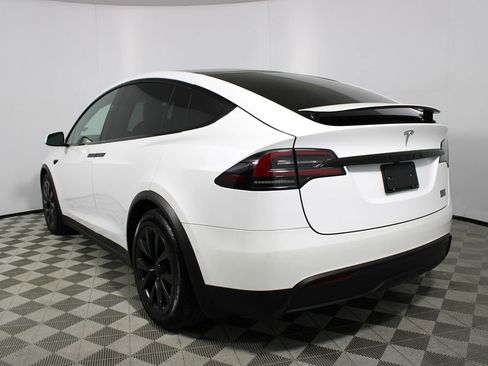 Used 2022 Tesla Model X Plaid image 35