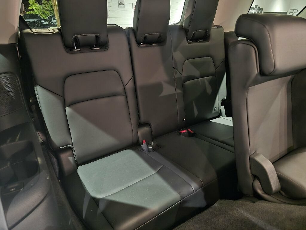 Used 2025 Nissan Pathfinder Platinum w/ Cargo Package FWD image 29