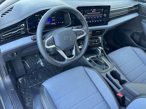 New 2026 Volkswagen Jetta SE image 10