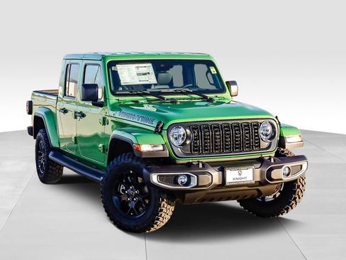 New 2025 Jeep Gladiator Sport image 2
