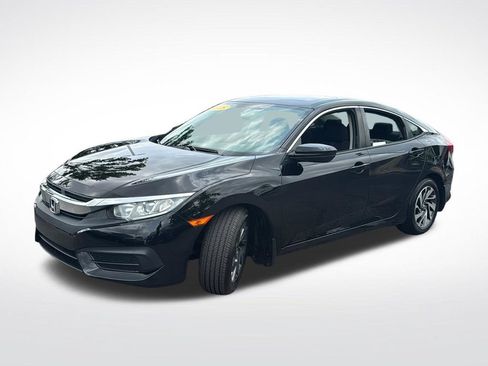 Used 2018 Honda Civic EX image 3