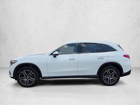 Certified 2026 Mercedes-Benz GLC 300 image 10
