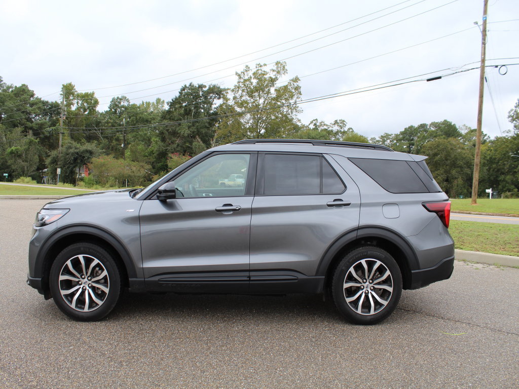 Used 2026 Ford Explorer ST-Line AWD/4WD image 8