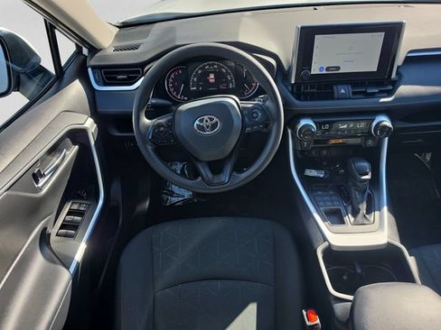 Used 2024 Toyota RAV4 XLE AWD/4WD image 12