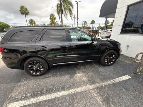 Used 2023 Dodge Durango GT RWD image 15