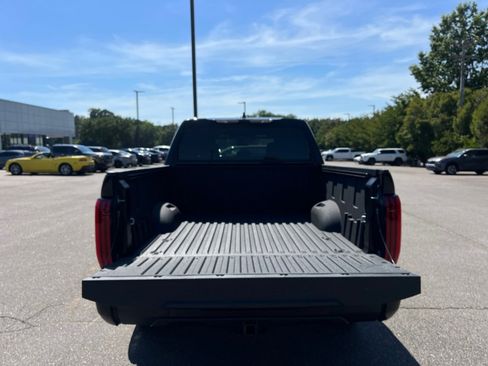Certified 2026 Toyota Tundra SR AWD/4WD image 19