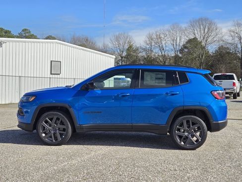 New 2026 Jeep Compass Latitude AWD/4WD image 24