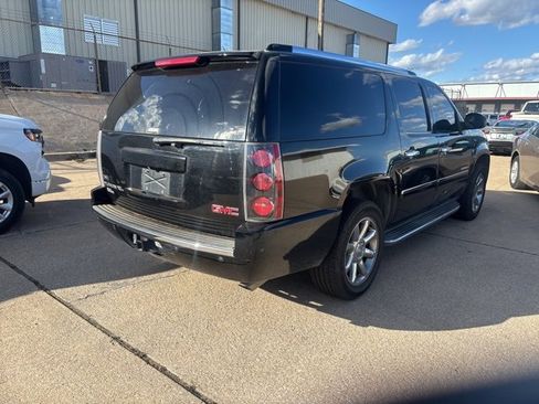 Used 2009 GMC Yukon XL Denali image 7