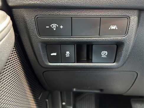 Used 2020 Hyundai Sonata Limited image 19