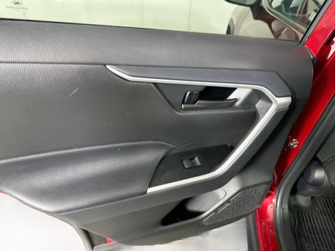 Used 2025 Toyota RAV4 LE FWD image 26