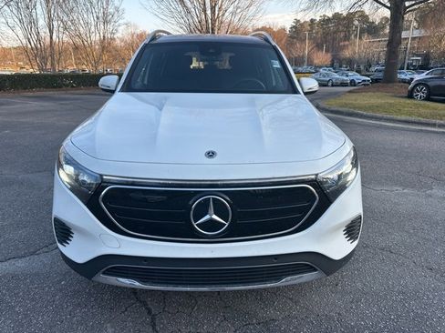 Certified 2023 Mercedes-Benz EQB 300 4MATIC image 2