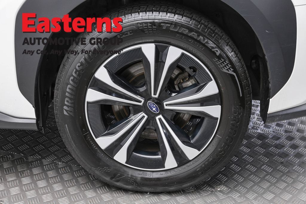 Used 2023 Subaru Solterra AWD image 10