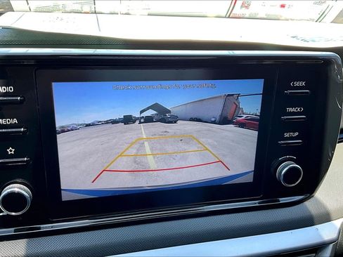 Used 2022 Kia K5 LX FWD image 22