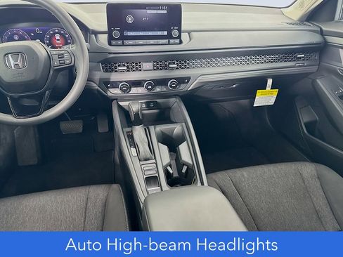Used 2025 Honda Accord SE image 35