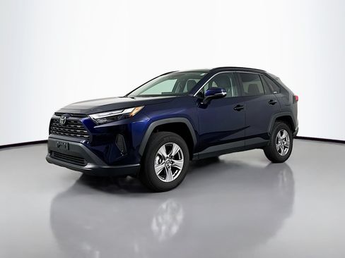 Certified 2025 Toyota RAV4 XLE AWD/4WD image 3