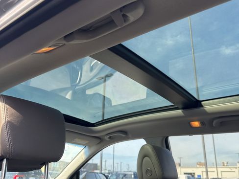 Used 2016 Hyundai Santa Fe SE w/ Option Group 03 image 7