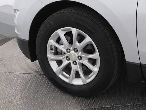 Used 2021 Chevrolet Equinox LT FWD image 13