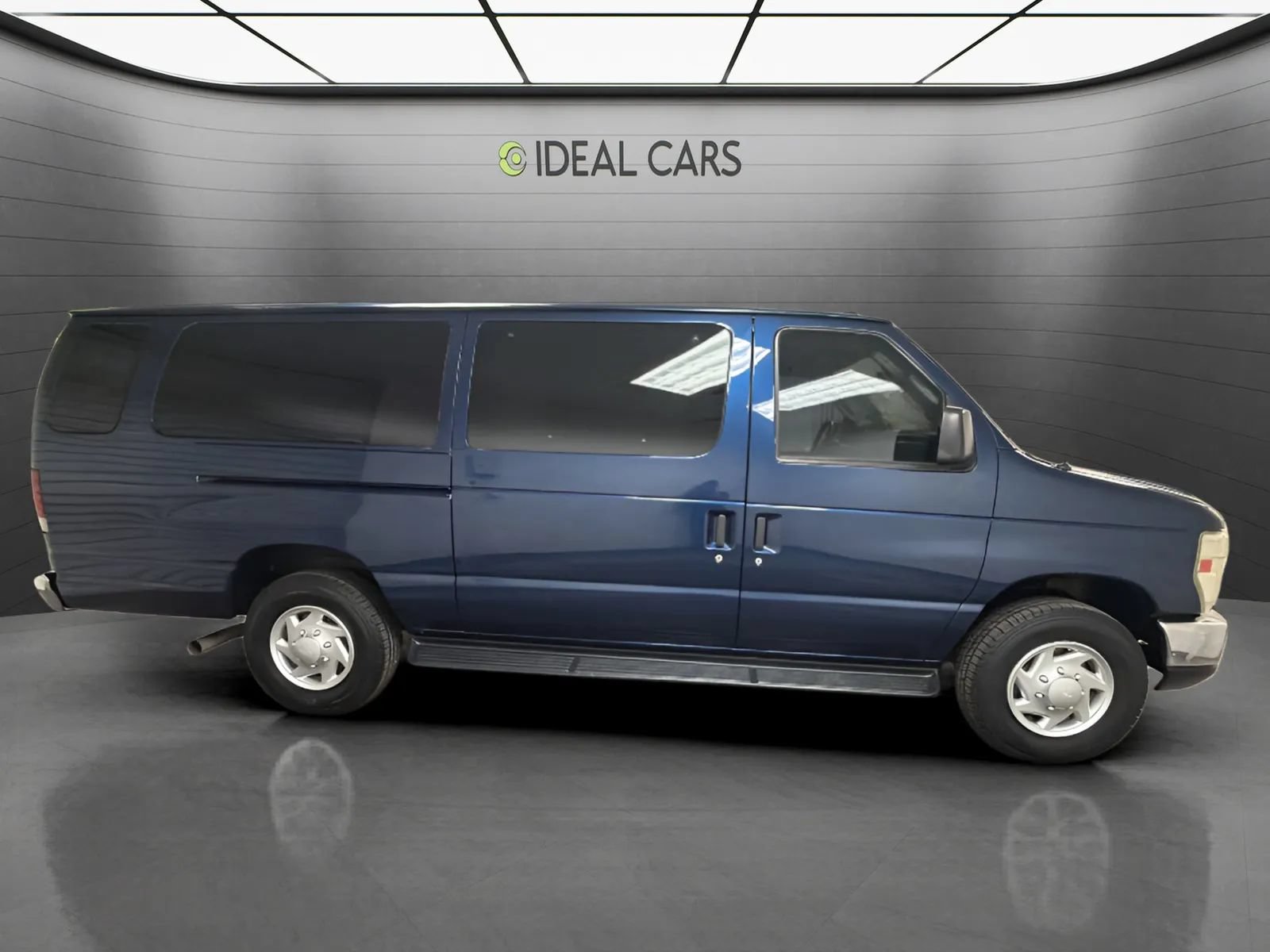 Used 2012 Ford E-350 and Econoline 350 XLT RWD image 6