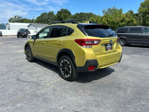 Used 2023 Subaru Crosstrek 2.0i Premium AWD/4WD image 9
