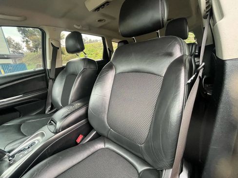 Used 2018 Dodge Journey Crossroad image 15