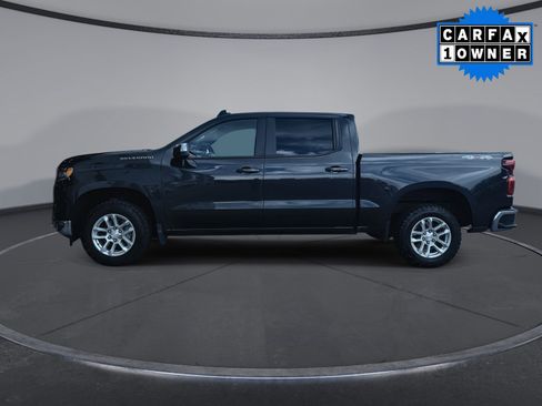 Used 2022 Chevrolet Silverado 1500 LT AWD/4WD image 6
