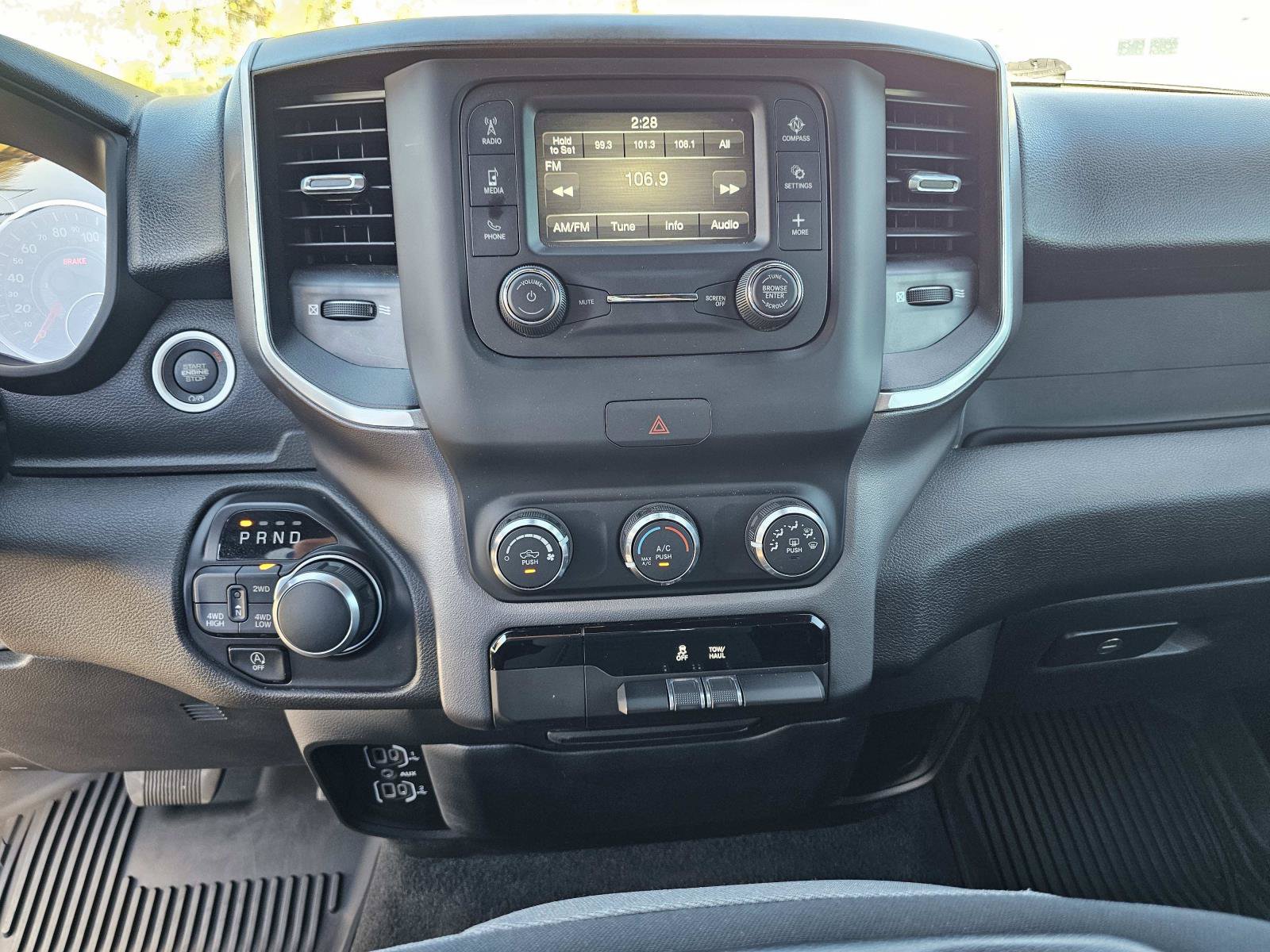 Used 2023 RAM 1500 Big Horn AWD/4WD image 28