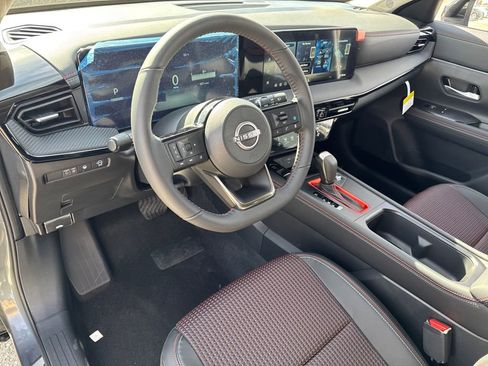 New 2026 Nissan Kicks SR w/ Illumination Package image 17