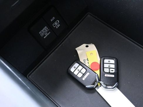 Used 2023 Honda Passport TrailSport image 27
