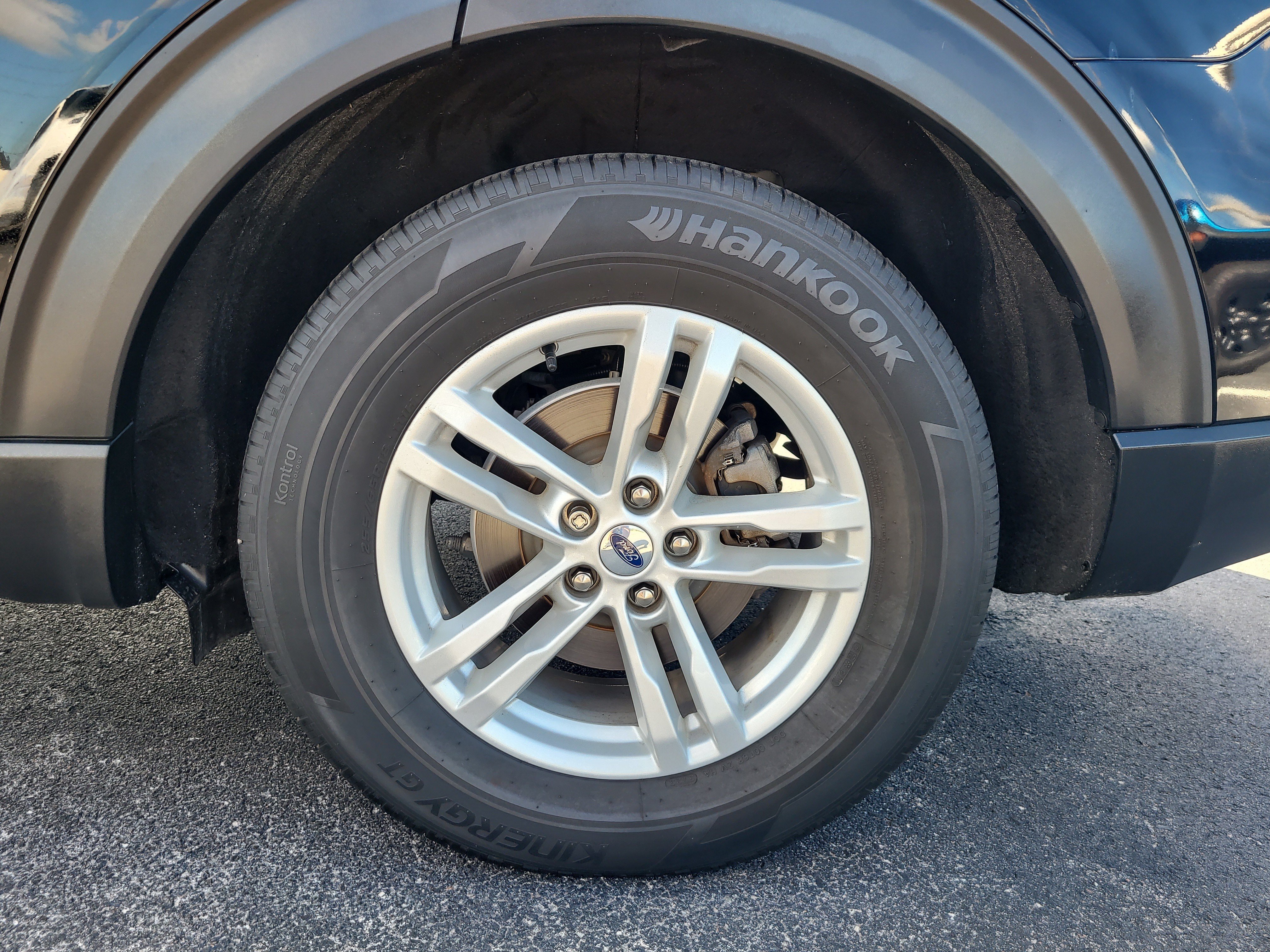 Used 2023 Ford Explorer XLT RWD image 8