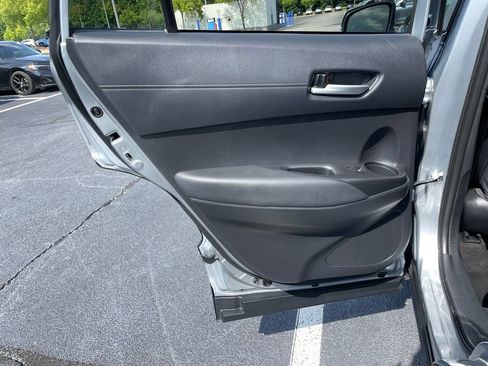 Used 2026 Toyota Corolla Cross XLE FWD image 37