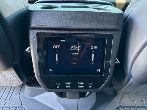 Used 2026 GMC Yukon XL AT4 Ultimate w/ LPO, Floor Liner Package AWD/4WD image 19