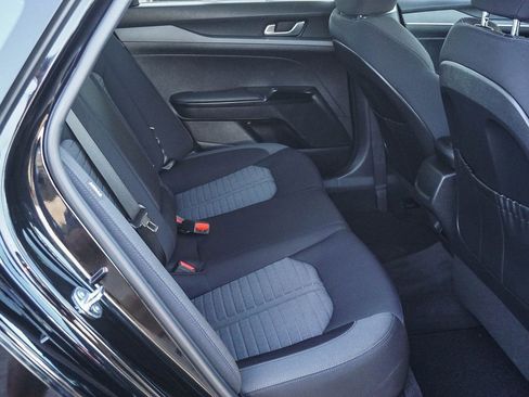 Used 2025 Kia K5 LXS image 13