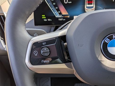 New 2026 BMW iX xDrive60 image 31