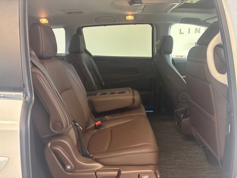Used 2026 Honda Odyssey Touring image 8