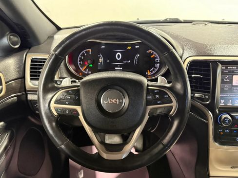 Used 2014 Jeep Grand Cherokee Limited AWD/4WD image 12