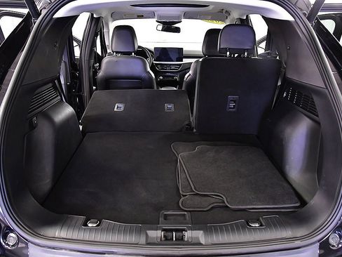 Used 2023 Ford Escape SE w/ PHEV Premium Package image 32