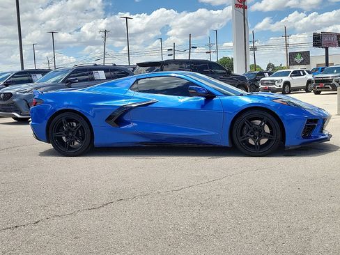 Used 2021 Chevrolet Corvette Stingray Preferred Conv w/ Z51 Performance Package RWD image 5