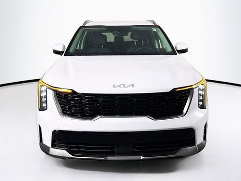 New 2026 Kia Sorento S image 2
