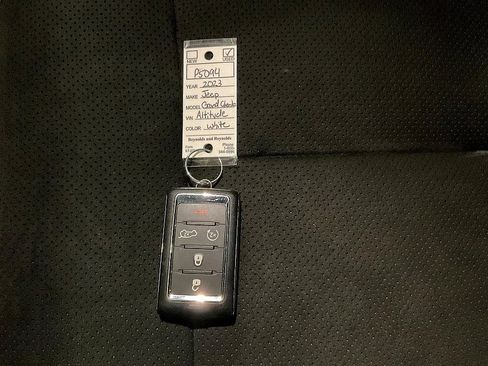 Used 2023 Jeep Grand Cherokee Altitude image 32