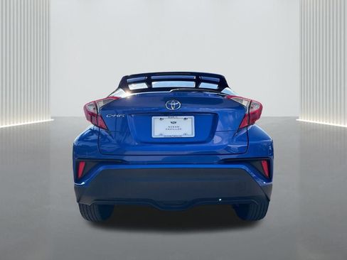 Used 2019 Toyota C-HR Limited image 6