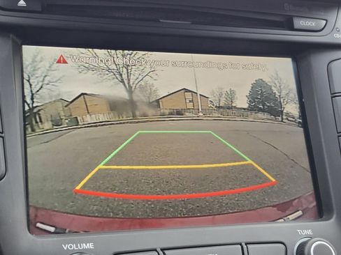 Used 2016 Hyundai Veloster Turbo image 5