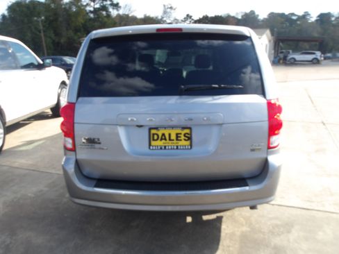 Used 2019 Dodge Grand Caravan GT image 11