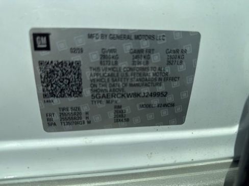 Used 2019 Buick Enclave Premium FWD image 27