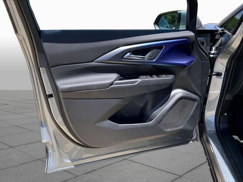 New 2026 Chevrolet Equinox EV LT FWD image 11