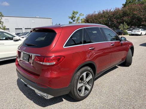 Used 2019 Mercedes-Benz GLC 300 image 7
